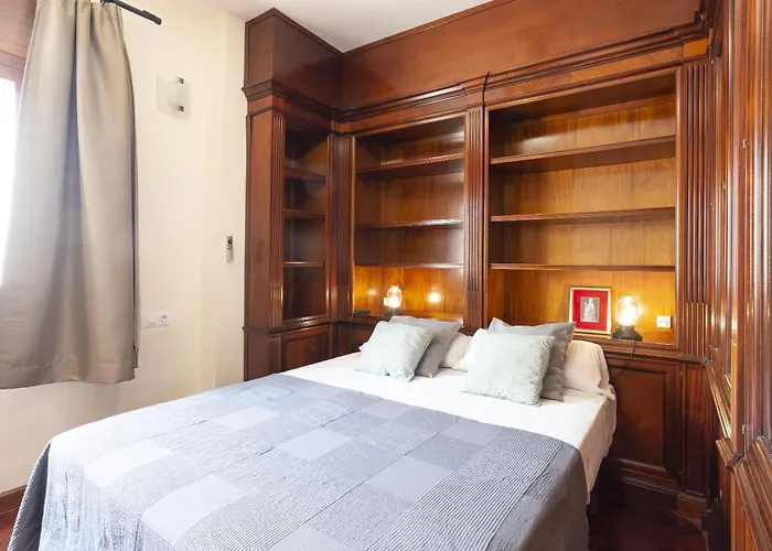 Gran Atico En El Soho De 7 Apartment *