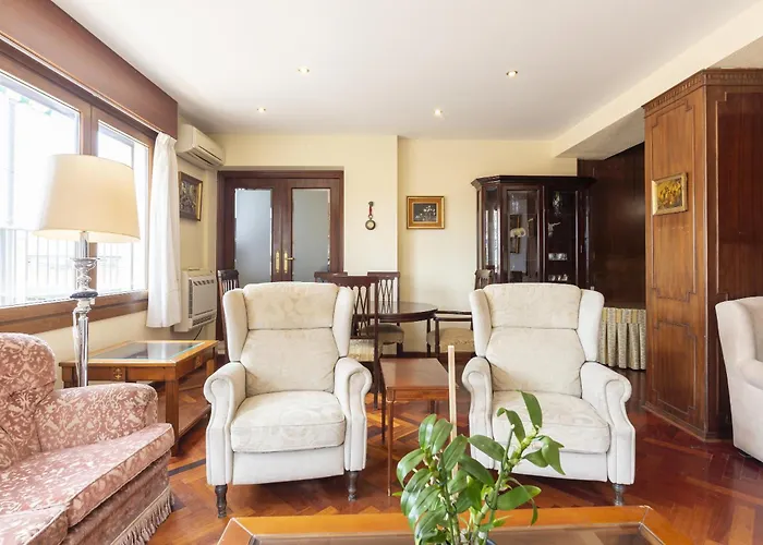 Gran Atico En El Soho De 7 Apartment