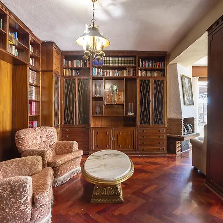 Gran Atico En El Soho De 7 Apartment *