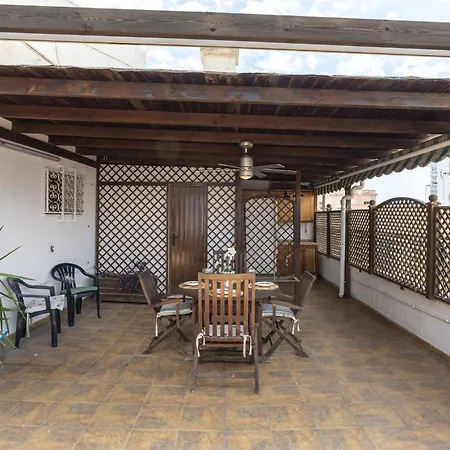 Gran Atico En El Soho De 7 * Malaga
