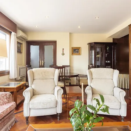 Gran Atico En El Soho De 7 Apartment