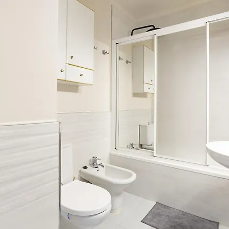 Apartment Gran Atico En El Soho De 7 Malaga